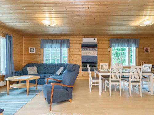 Holiday Home Koivurinne by Interhome in Vaara Holiday Home Koivurinne by Interhome in Vaara