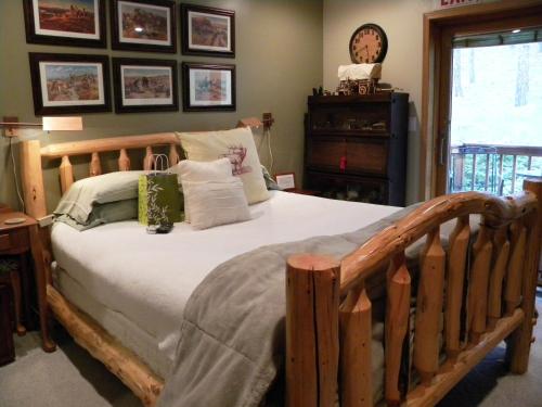 This photo about Elk Ridge Bed & Breakfast shared on HyHotel.com