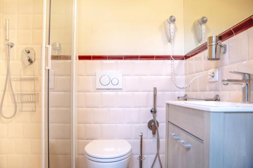 This photo about Hotel Il Mulinaccio shared on HyHotel.com