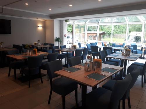 Ресторан, Kempe Komfort plus Hotel in Solingen Ресторан, Kempe Komfort plus Hotel in Solingen