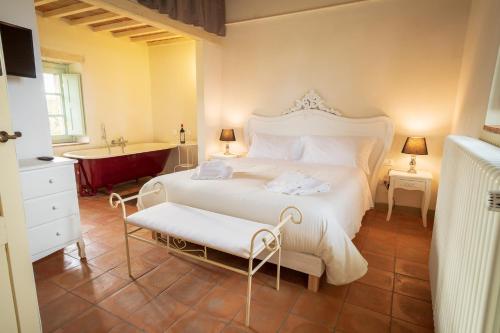 This photo about Il Podere Degli Artisti shared on HyHotel.com