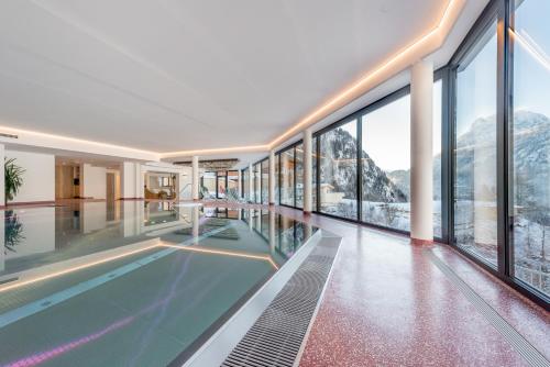 Swimming pool, Hotel Burgstein - alpin & lifestyle in Burgstein Swimming pool, Hotel Burgstein - alpin & lifestyle in Burgstein