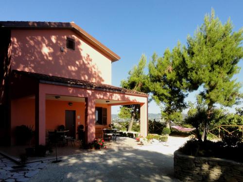 Entrance, Agriturismo Casa Rosa in Offida Entrance, Agriturismo Casa Rosa in Offida