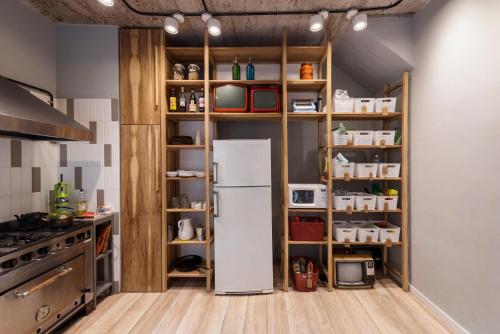 Kitchen, Puerto Limon Hostel in Buenos Aires Kitchen, Puerto Limon Hostel in Buenos Aires