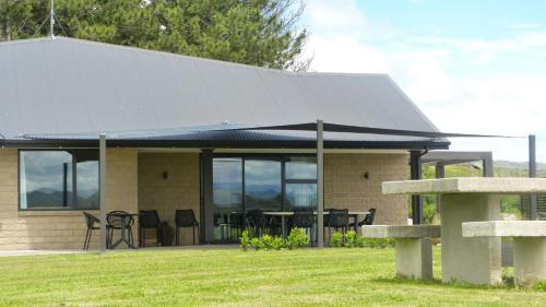 Facilities, Inverlair Lodge in Oturehua Facilities, Inverlair Lodge in Oturehua
