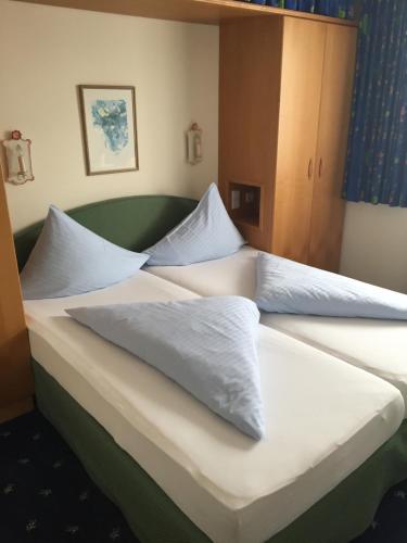 This photo about Hotel-Skischule Krallinger shared on HyHotel.com