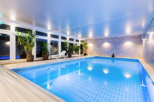 Spa, Hotel Hasselhof Garni Vier Sterne in 布羅因拉格 Spa, Hotel Hasselhof Garni Vier Sterne in 布羅因拉格