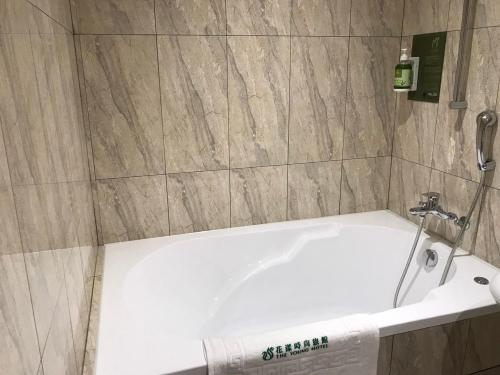 Bathroom, The Cloud Hotel in Hsinchu Bathroom, The Cloud Hotel in Hsinchu