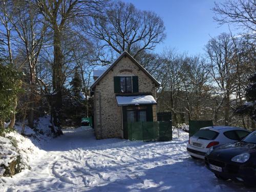 Jouy La longère, proche Hec, Versailles, parking privé gratuit (Jouy La longere, proche Hec, Versailles, parking prive gratuit) in Jouy-en-Josas Jouy La longère, proche Hec, Versailles, parking privé gratuit (Jouy La longere, proche Hec, Versailles, parking prive gratuit) in Jouy-en-Josas