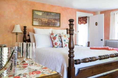 在meiguo.com看到的Candleberry Inn on Cape Cod的介绍图片