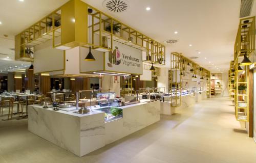Restaurant, Gran Hotel Sol y Mar - Adults Only in Calpe Restaurant, Gran Hotel Sol y Mar - Adults Only in Calpe