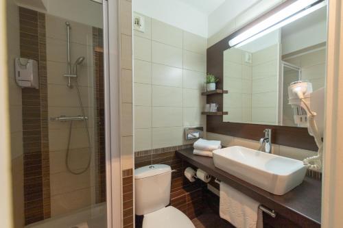 This photo about B&B Hotel LE HAVRE Centre Gare shared on HyHotel.com