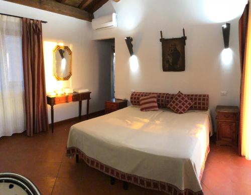 Guestroom, Resort Fonte Vulci in Canino Guestroom, Resort Fonte Vulci in Canino