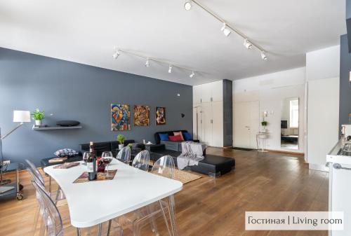 Riverside Minin Apartment 140m2 in Saint Petersburg Riverside Minin Apartment 140m2 in Saint Petersburg