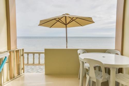Kellocks' Seaview Apartelle near Julio Cardinal Rosales Memorial Hospital Kellocks' Seaview Apartelle near Julio Cardinal Rosales Memorial Hospital