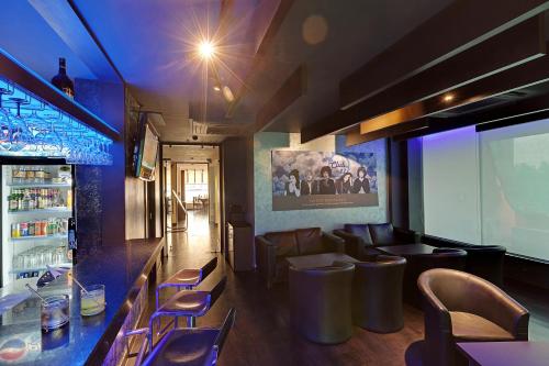 حانة/استراحة, Whispering Palms Hotel, Jaipur in فيدهايادار ناجار حانة/استراحة, Whispering Palms Hotel, Jaipur in فيدهايادار ناجار