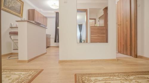 This photo about CN2i Luxury Accommodation/City Center shared on HyHotel.com