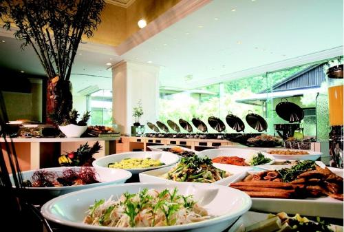 Food and beverages, Narita Gateway Hotel in Narita Food and beverages, Narita Gateway Hotel in Narita
