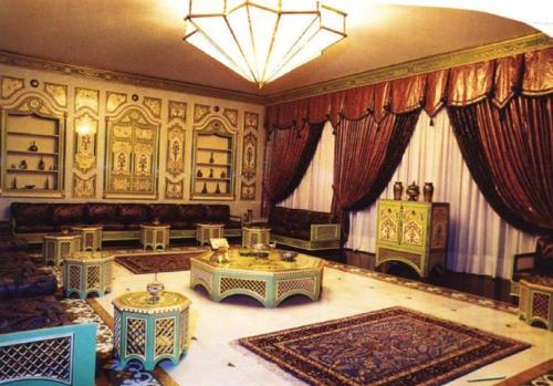 Bar/lounge, Oasis Hotel in Algiers Bar/lounge, Oasis Hotel in Algiers