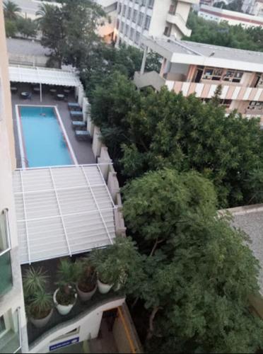 Swimming pool, Oasis Hotel in Algiers Swimming pool, Oasis Hotel in Algiers