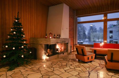 Empfangshalle, Hotel Metsähirvas (Hotel Metsahirvas) in Rovaniemi Empfangshalle, Hotel Metsähirvas (Hotel Metsahirvas) in Rovaniemi