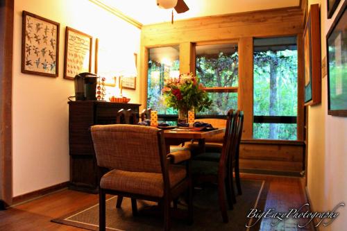 Létesítmények, The River Chalet in Harahan (LA) Létesítmények, The River Chalet in Harahan (LA)