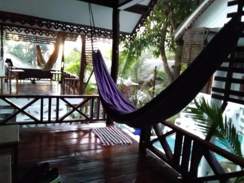 parveke/terassi, Comon Bungalow HaadChaoPhao in Ko Pha-ngan parveke/terassi, Comon Bungalow HaadChaoPhao in Ko Pha-ngan
