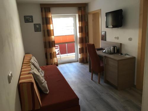 This photo about Hotel Garni Bergheim shared on HyHotel.com