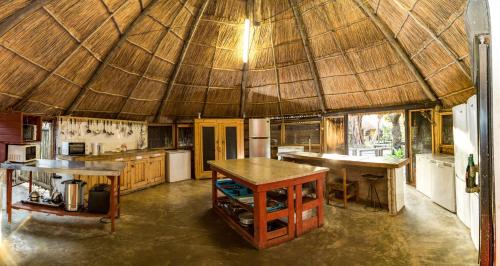 Кухня, Manico Camp in Инхака Инхака Кухня, Manico Camp in Инхака Инхака