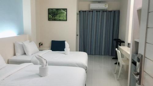 Wisdom Hotel in Samut Songkhram Wisdom Hotel in Samut Songkhram