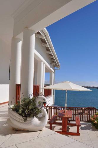 Kairos Cottage B&B in Luderitz Kairos Cottage B&B in Luderitz