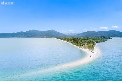 Banhalawee in Koh Yao Yai Banhalawee in Koh Yao Yai