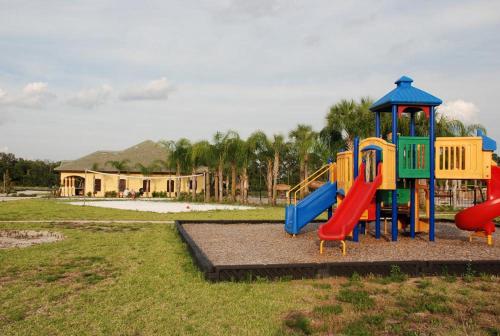 This photo about Majesty Palms Apartment 8953 shared on HyHotel.com