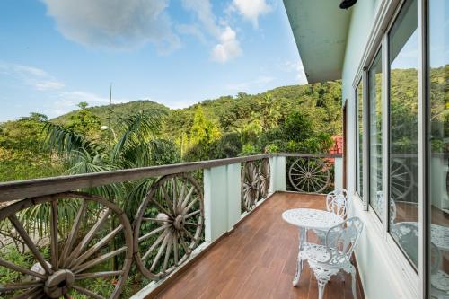 Balcony/terrace, Kep Bungalows in Kep Balcony/terrace, Kep Bungalows in Kep