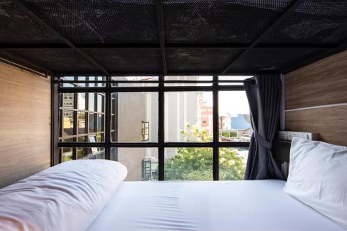 BED STATION Hostel Khaosan near Khao San Road BED STATION Hostel Khaosan near Khao San Road