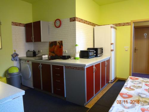 Kitchen, Ferienwohnung direkt in Ilmenau in Ilmenau Kitchen, Ferienwohnung direkt in Ilmenau in Ilmenau