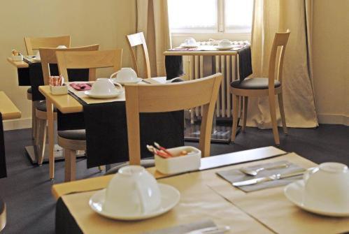 Restaurante, Hotel Ronsard in Tours City Center Restaurante, Hotel Ronsard in Tours City Center