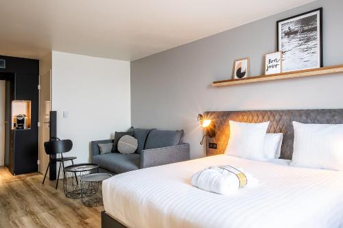 Hôtel Mercure Paris Gennevilliers in Gennevilliers Hôtel Mercure Paris Gennevilliers in Gennevilliers