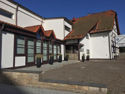 Eksterijer hotela, Landhotel Weisses Ross garni in Bad Bruckenau Eksterijer hotela, Landhotel Weisses Ross garni in Bad Bruckenau