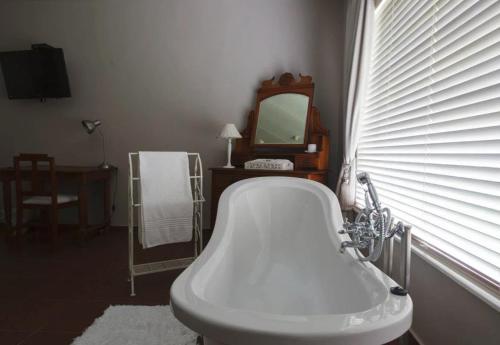 This photo about Inca Lily shared on HyHotel.com