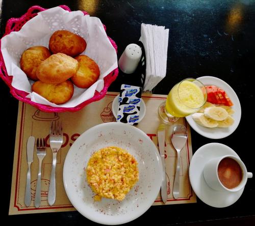 F&B, Hotel Capitan Ricaurte in 비야 테 레이바 F&B, Hotel Capitan Ricaurte in 비야 테 레이바