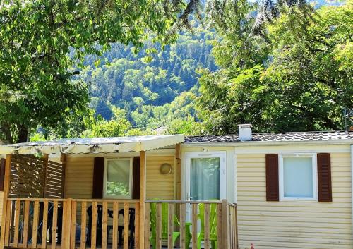 This photo about Camping Le Verger Fleuri shared on HyHotel.com