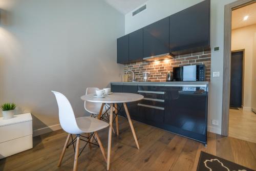 Arena Loft Apartments near ดิโว่ ออสโตรฟ Arena Loft Apartments near ดิโว่ ออสโตรฟ