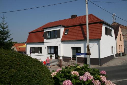 Entrada, Villa Rynek in Gora Swietej Anny Entrada, Villa Rynek in Gora Swietej Anny