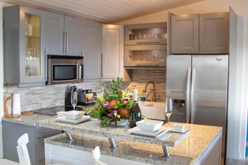 Kitchen, Marina Vista St. Thomas in Red Hook Kitchen, Marina Vista St. Thomas in Red Hook