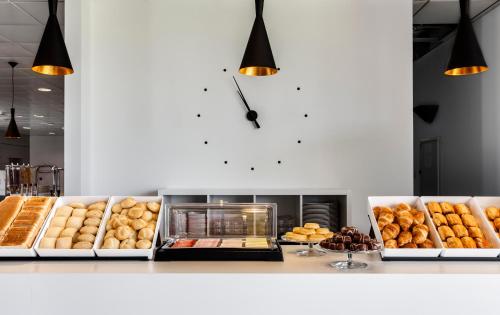 طعام و مشروبات, B&B HOTEL Cantanhede Coimbra in كانتانهيد طعام و مشروبات, B&B HOTEL Cantanhede Coimbra in كانتانهيد