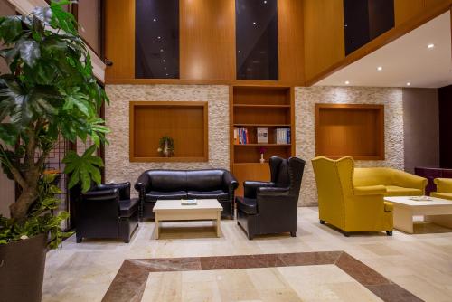 City's Hill Hotel in كوساداسي City's Hill Hotel in كوساداسي