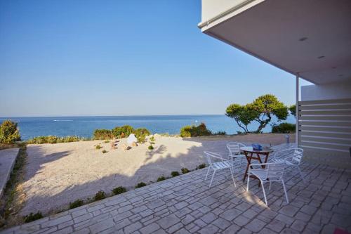 Balcony/terrace, Chioni's Houses in Agia Trias Balcony/terrace, Chioni's Houses in Agia Trias