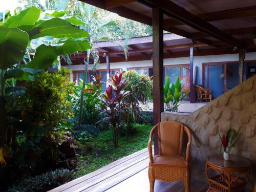 beranda/teres, Playa Bluff Lodge in Bocas del Toro beranda/teres, Playa Bluff Lodge in Bocas del Toro