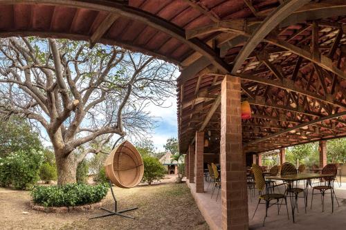 Restaurant, Sougri Doogo in Bazega Restaurant, Sougri Doogo in Bazega